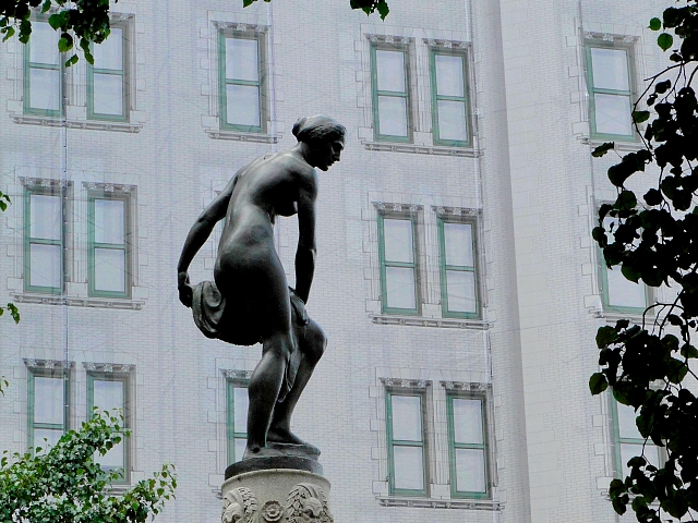 Grand Army Plaza